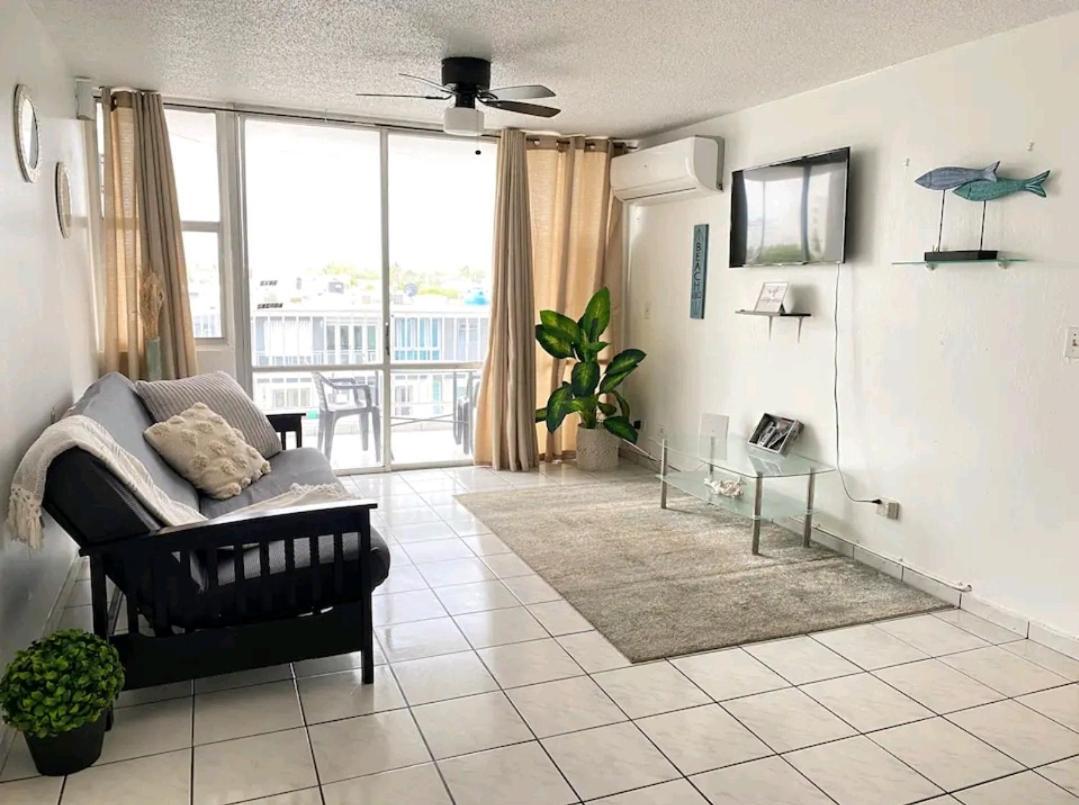 Marbella Apartments ซานฮวน ภายนอก รูปภาพ