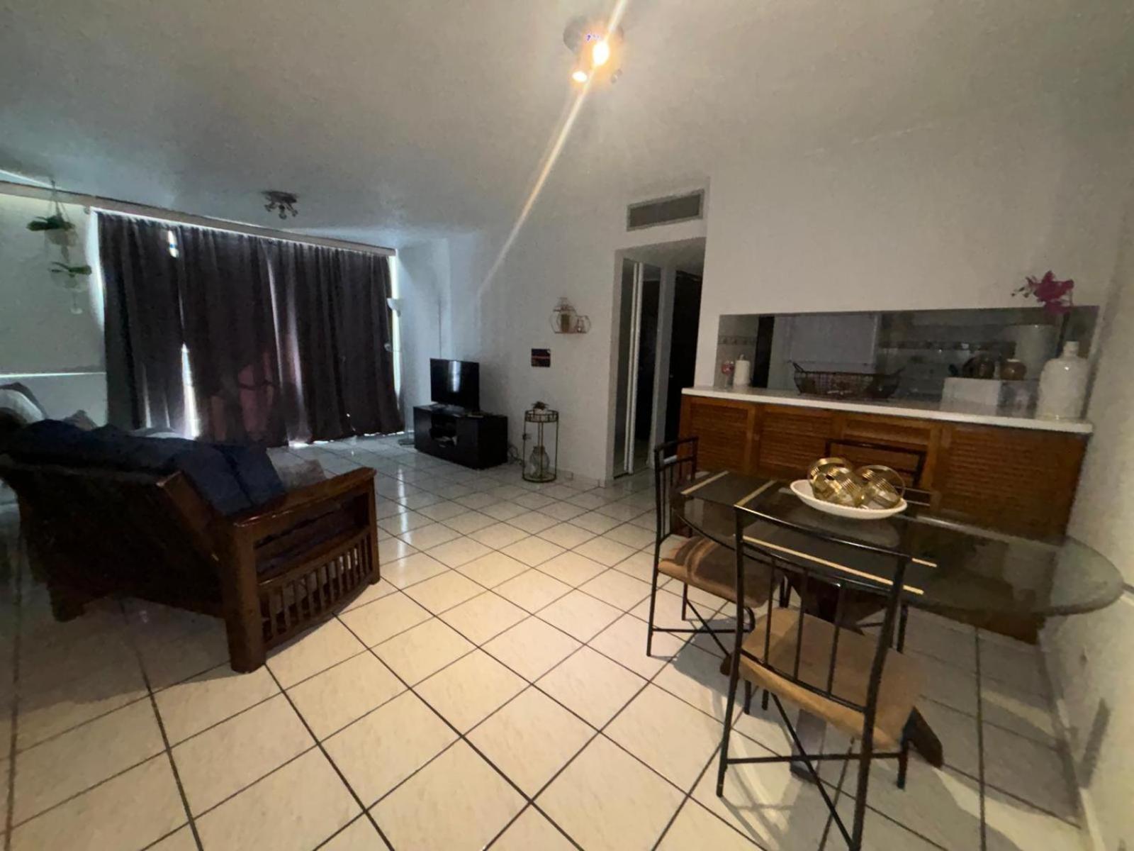 Marbella Apartments ซานฮวน ภายนอก รูปภาพ